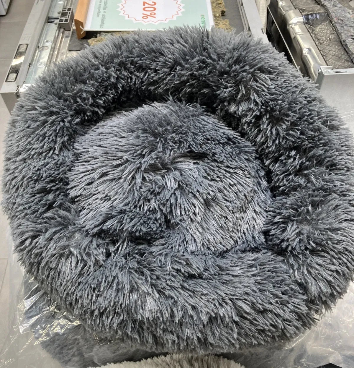 Coussin douillet pour chat – Rond – Effet fourrure – Gris - Occasion – Très bon état