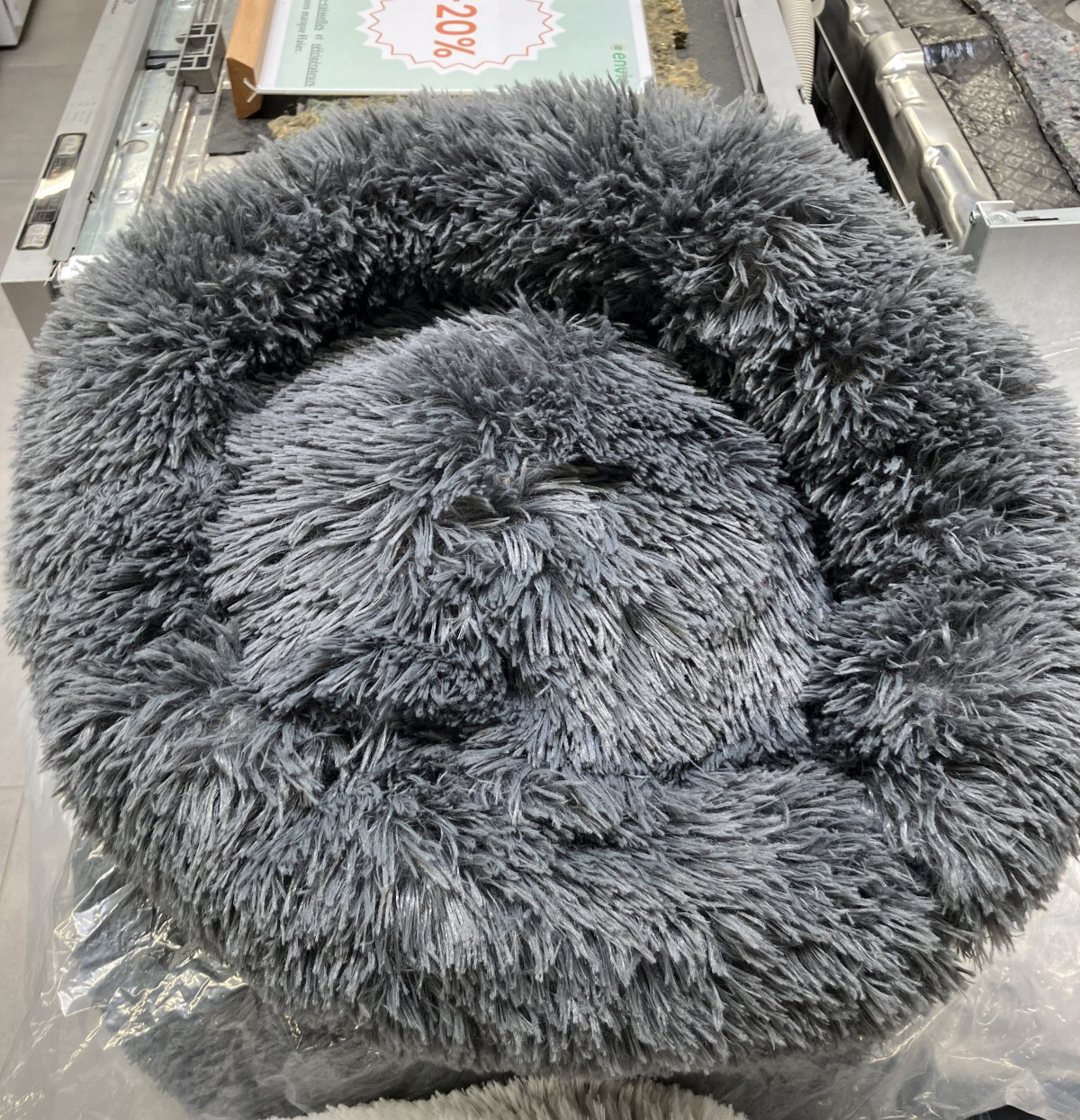 Coussin douillet pour chat – Rond – Effet fourrure – Gris - Occasion – Très bon état